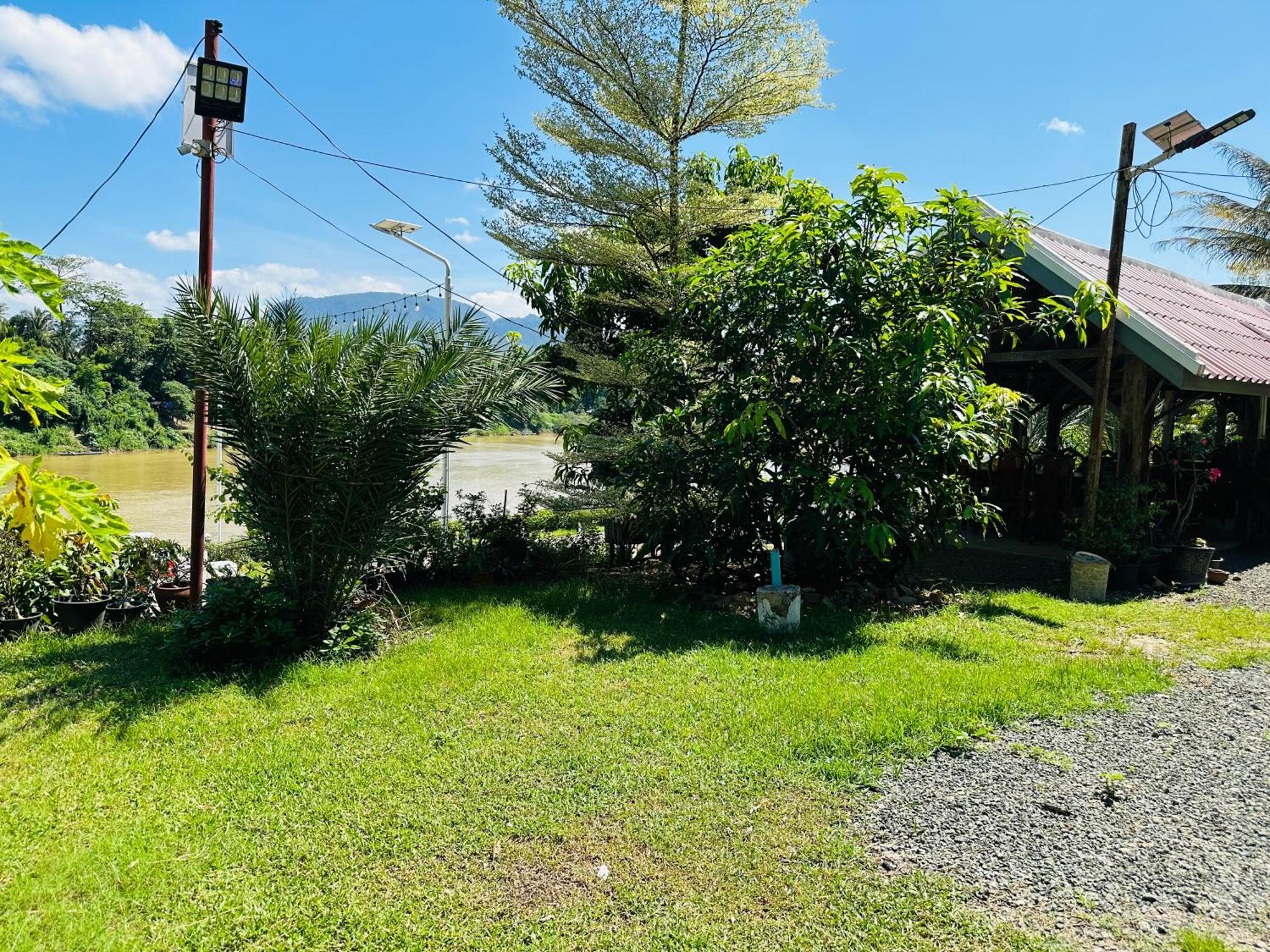 Kingkham Riverside Hotel Luang Prabang Exterior foto